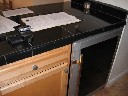 kitchen03_winefridge_breakfastbar.jpg